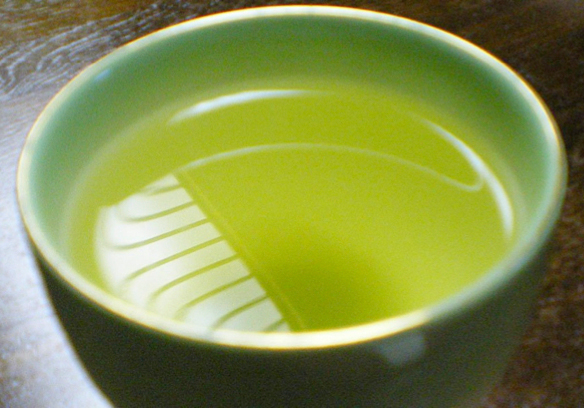 おいしい淹れ方を知って、新茶をもっと楽しみましょう。