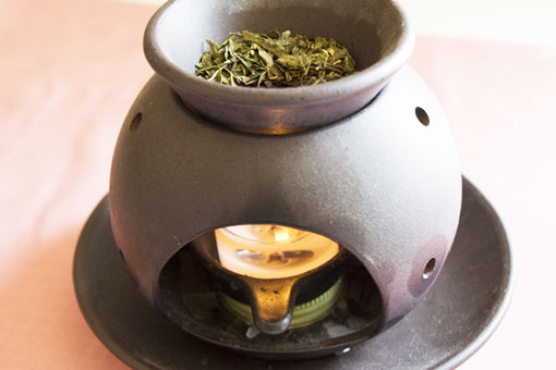 茶 香炉